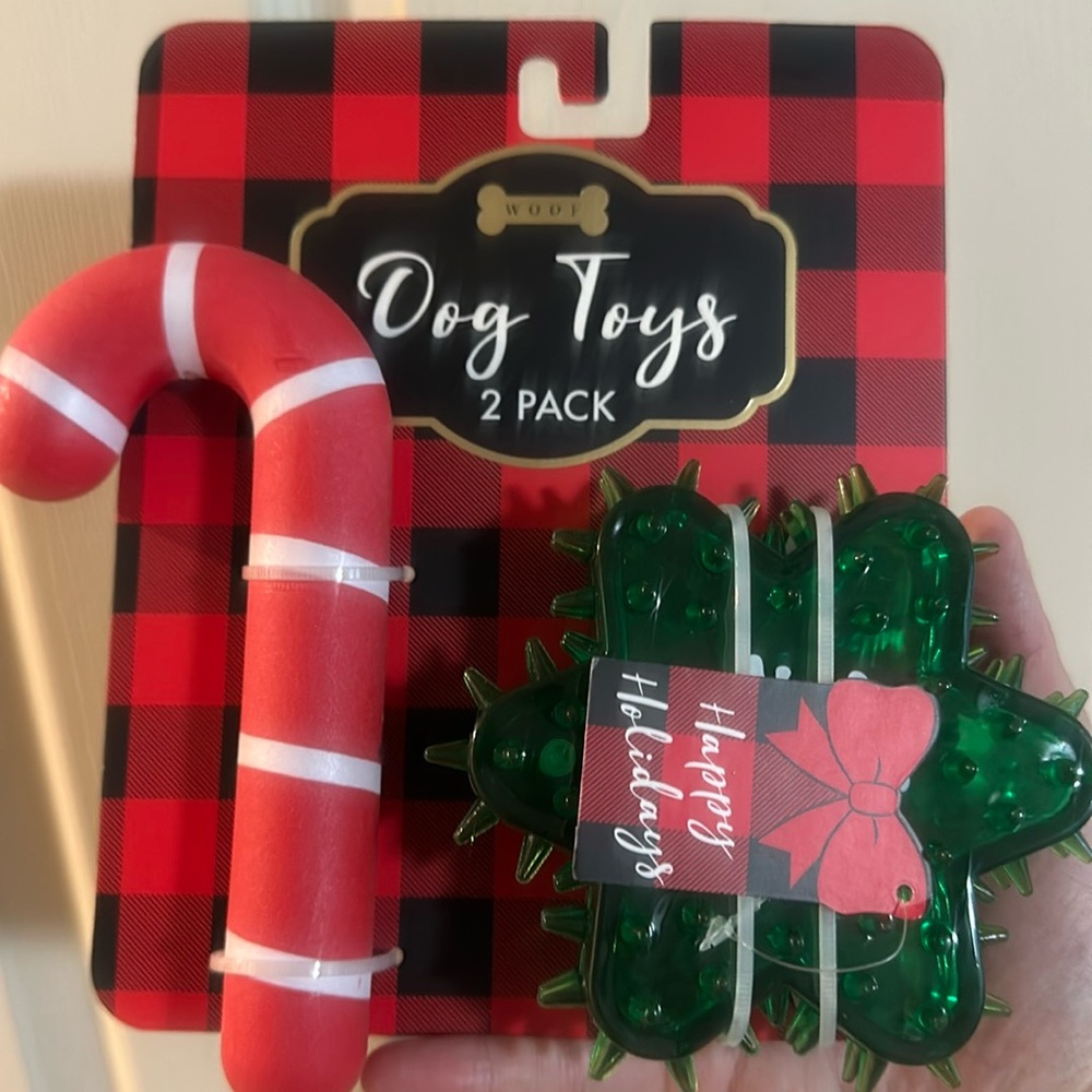 WOOF DOG TOYS 2 PACK CHRISTMAS TOYS: NEW IN PACKAGE